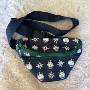 Mariner’s 90’s night James Paxton belt bag